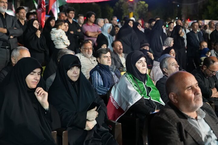 تصاویر/ سخنرانی امام جمعه اردبیل در تجمع شبانه مردمی