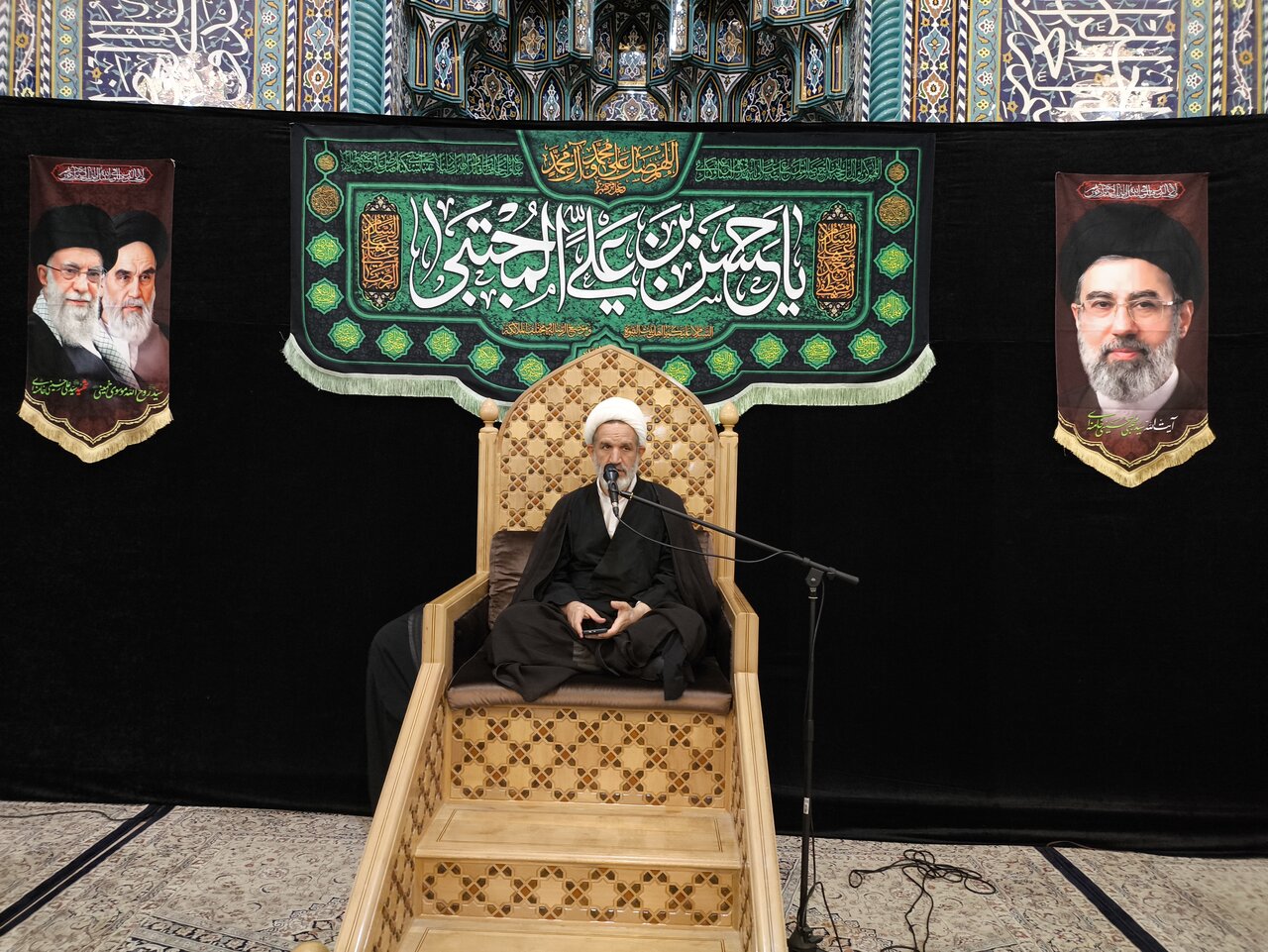 مجاهدت علمی، اخلاص، خدمت به دین و جامعه از ویژگیهای امام شهید مجاهدت علمی، اخلاص، خدمت به دین و جامعه از ویژگیهای امام شهید
