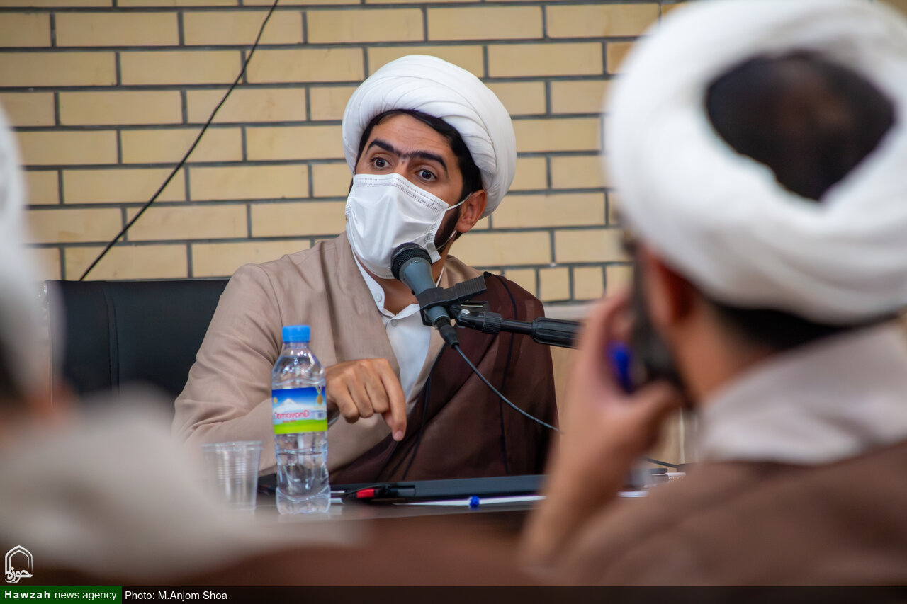 انعقاد تفاهم‌نامه همکاری مرکز خدمات حوزه علمیه و جهاد دانشگاهی لرستان