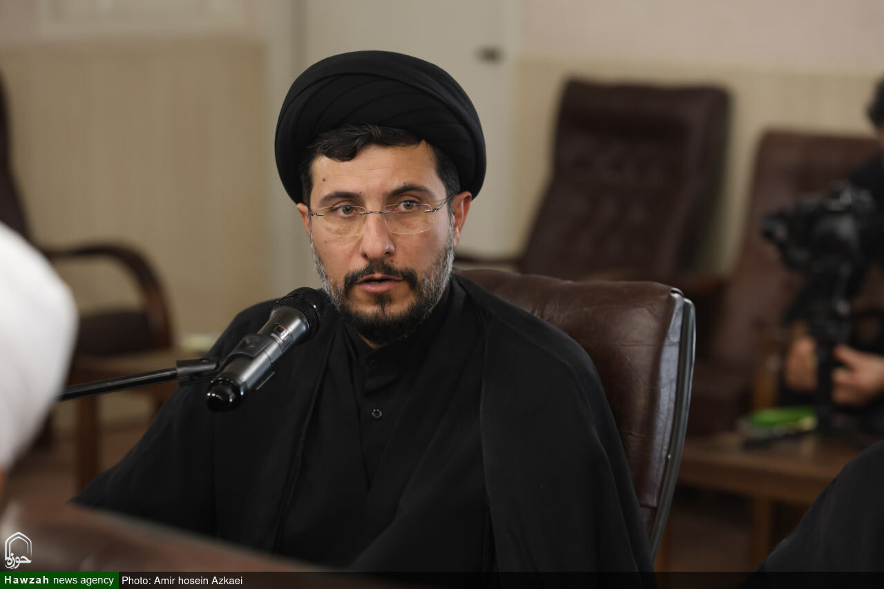 ایستادگی بر اصول تنها راه تأمین منافع ملی است ایستادگی بر اصول تنها راه تأمین منافع ملی است