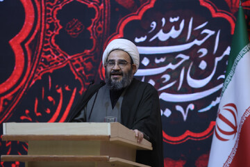 هیئت‌های حسینی در همه بحران‌ها پیشگام خدمت‌رسانی بوده‌اند
