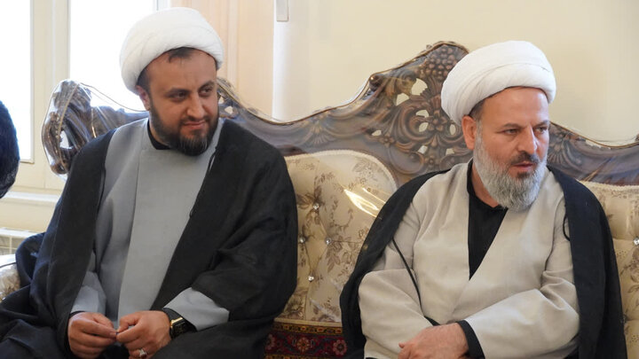 تصاویر/ تجلیل از خانواده شهید سجادی‌منظور با حضور مدیرکل تبلیغات اسلامی استان همدان
