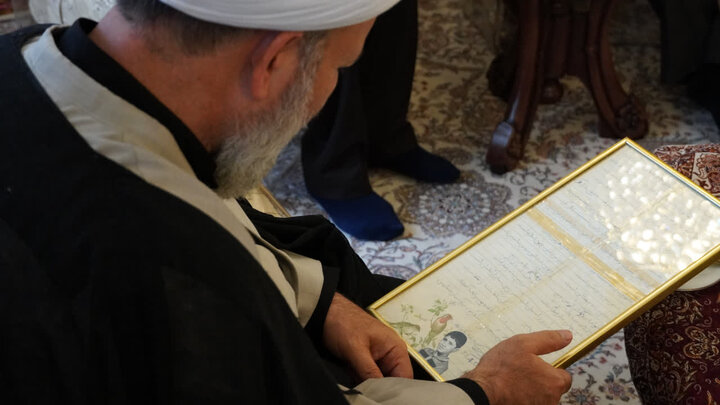 تصاویر/ تجلیل از خانواده شهید سجادی‌منظور با حضور مدیرکل تبلیغات اسلامی استان همدان