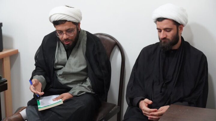 تصاویر/ دیدار و گفت‌وگوی معاون فرهنگی تبلیغی تبلیغات اسلامی همدان با فعالان فرهنگی و تبلیغی ملایر