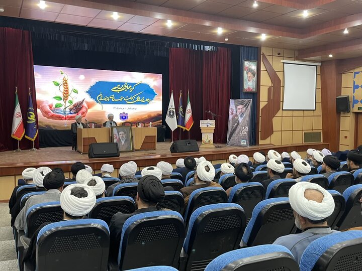 تصاویر/ برگزاری جلسه استانی ائمه جمعه در شهرستان فریدونکنار