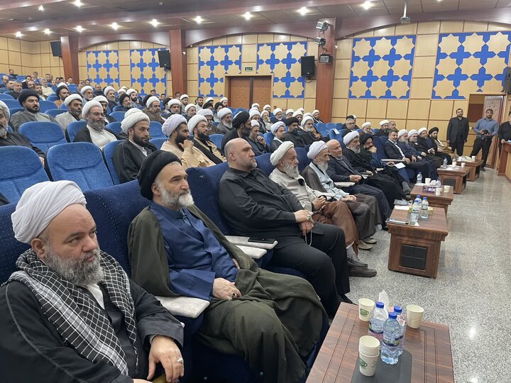 تصاویر/ برگزاری جلسه استانی ائمه جمعه در شهرستان فریدونکنار