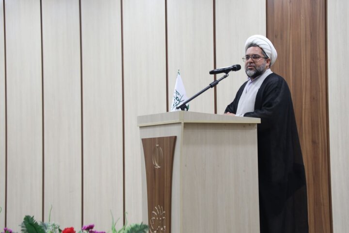 تصاویر/ برگزاری دوره توانمندسازی شیوه‌های مواجهه با نسل نو در حوزه علمیه یزد