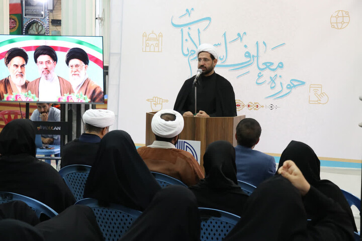 تصاویر/ آیین افتتاح مرکز معارف اسلام ناب مسجد امامزاده علی اکبر شهر کرمان