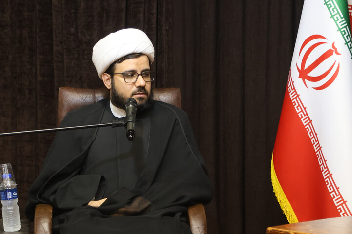 دیدار امام جمعه همدان با رئیس مرکز خدمات