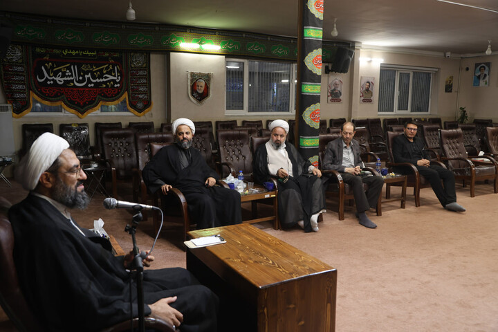 دیدار امام جمعه همدان با رئیس مرکز خدمات