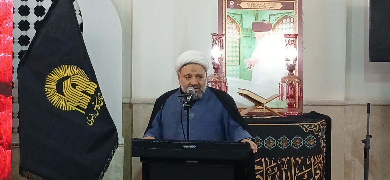 اربعین حسینی، میدان جهاد تبیین طلاب و ترویج فرهنگ عاشورا است اربعین حسینی، میدان جهاد تبیین طلاب و ترویج فرهنگ عاشورا است