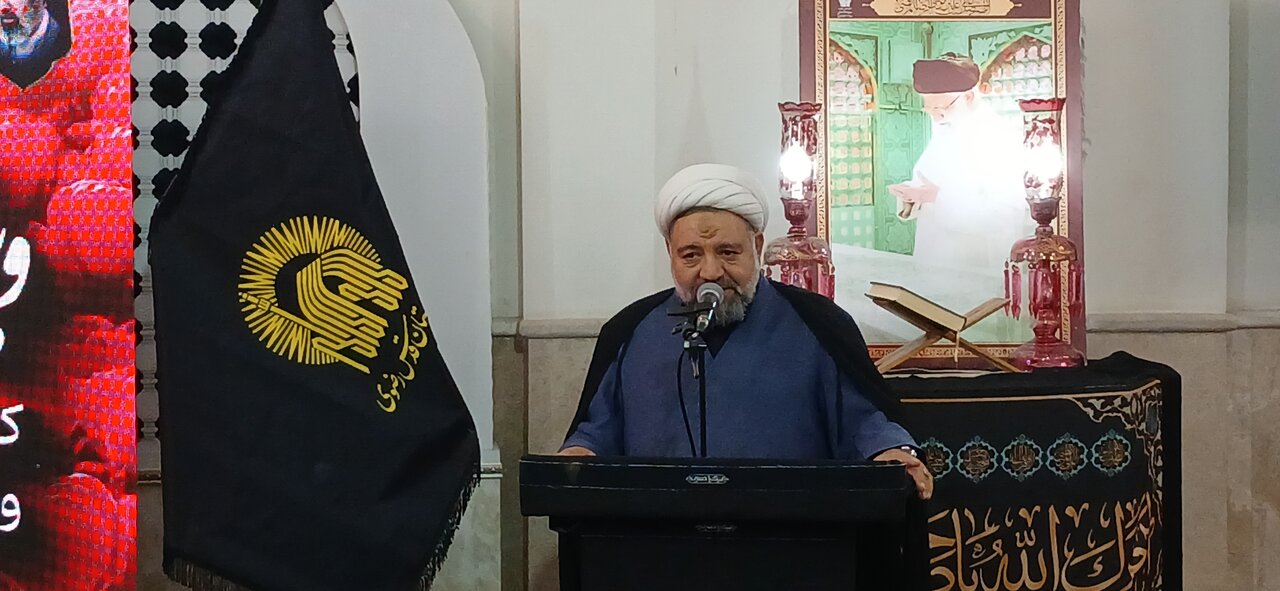 اربعین حسینی، میدان جهاد تبیین طلاب و ترویج فرهنگ عاشورا است