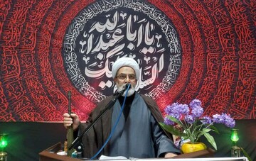آمریکا به دنبال القای دوگانه «معیشت یا مقاومت» است