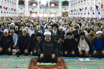تصاویر/ اقامه نمازجمعه شهر تبریز