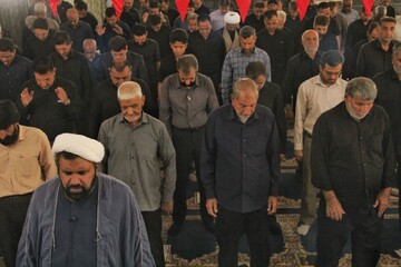 تصاویر/ اقامه نمازجمعه شهرستان نرماشیر