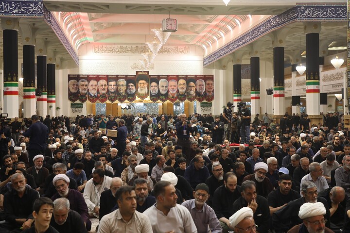 تصاویر/ مراسم بزرگداشت قائد شهید امت از سوی عتبه حسینی (ع) در قم