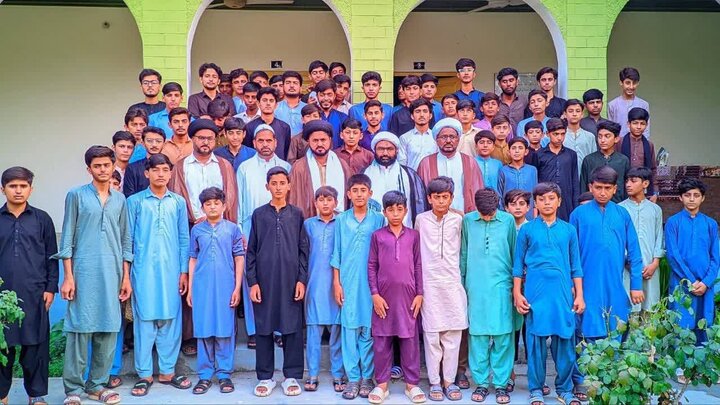 جامعہ جعفریہ اور جامعہ زینبیہ جنڈ میں 15 روزہ دینی شارٹ کورس اختتام پذیر