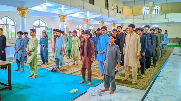 جامعہ جعفریہ اور جامعہ زینبیہ جنڈ میں 15 روزہ دینی شارٹ کورس اختتام پذیر
