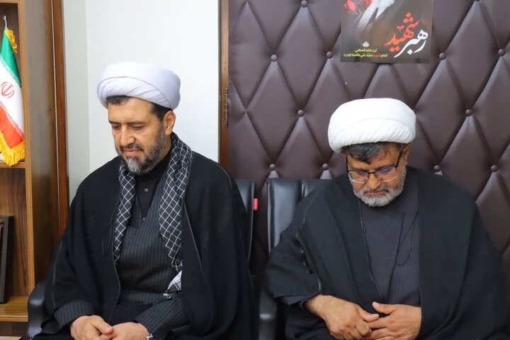 تصاویر/ مراسم روضه‌خوانی در دفتر امام‌ جمعه اسلامشهر