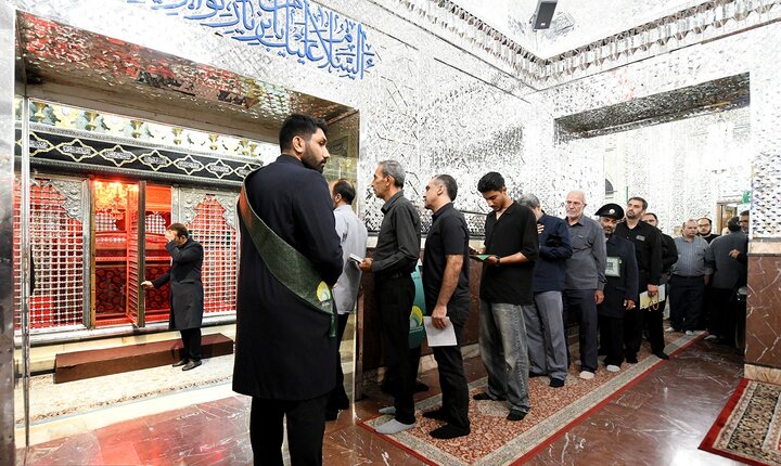 تصاویر/ مراسم غبارروبی حرم حضرت عبدالعظیم حسنی(ع)
