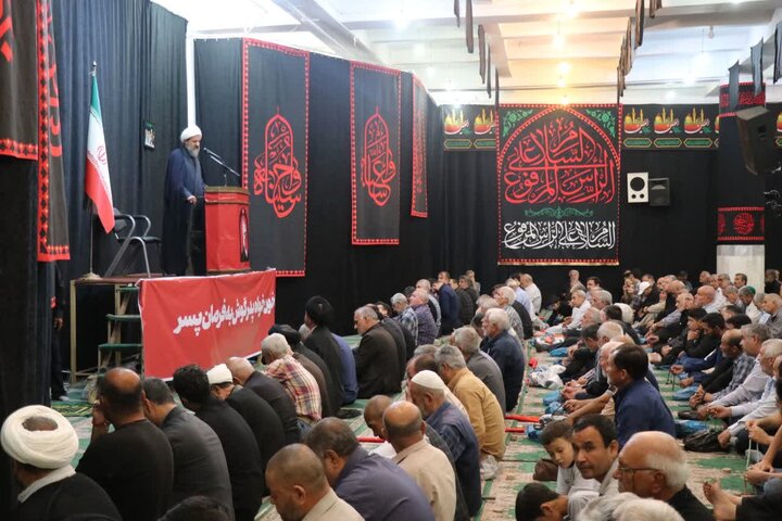 تصاویر/ برگزاری نماز عبادی سیاسی جمعه در قرچک