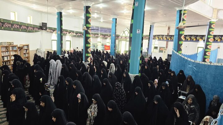 تصاویر/ اقامه نمازجمعه شهرستان ریگان