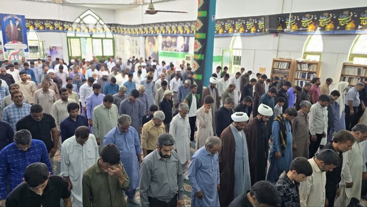 تصاویر/ اقامه نمازجمعه شهرستان ریگان