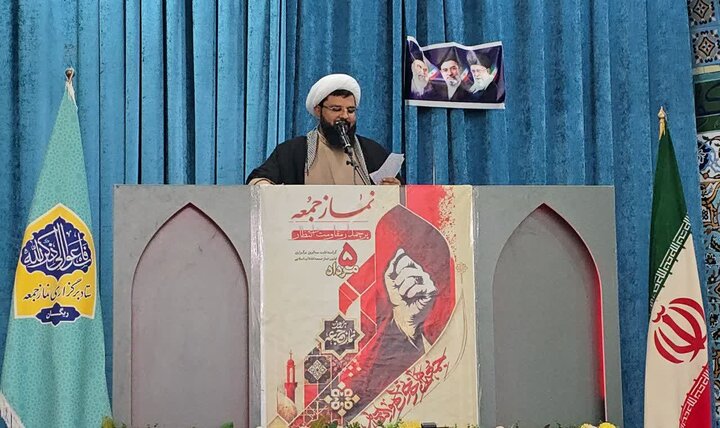 تصاویر/ اقامه نمازجمعه شهرستان ریگان