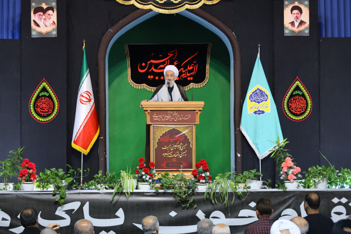 تصاویر / نماز عبادی سیاسی جمعه در شهرستان ساری