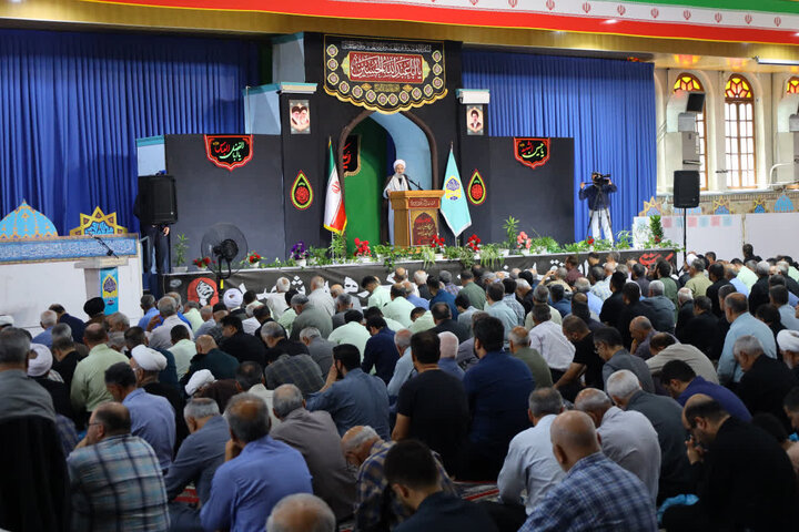 تصاویر / نماز عبادی سیاسی جمعه در شهرستان ساری