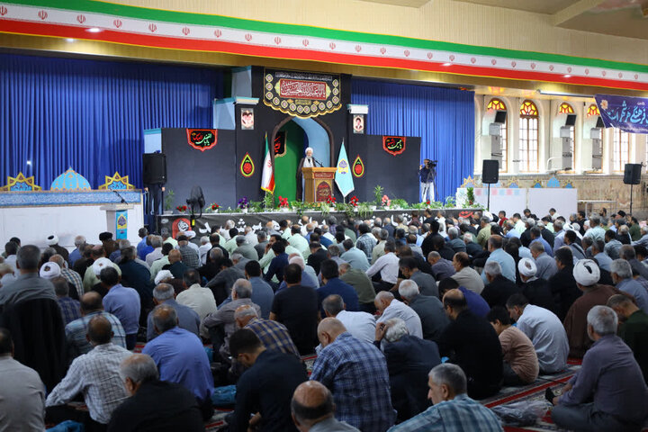 تصاویر / نماز عبادی سیاسی جمعه در شهرستان ساری