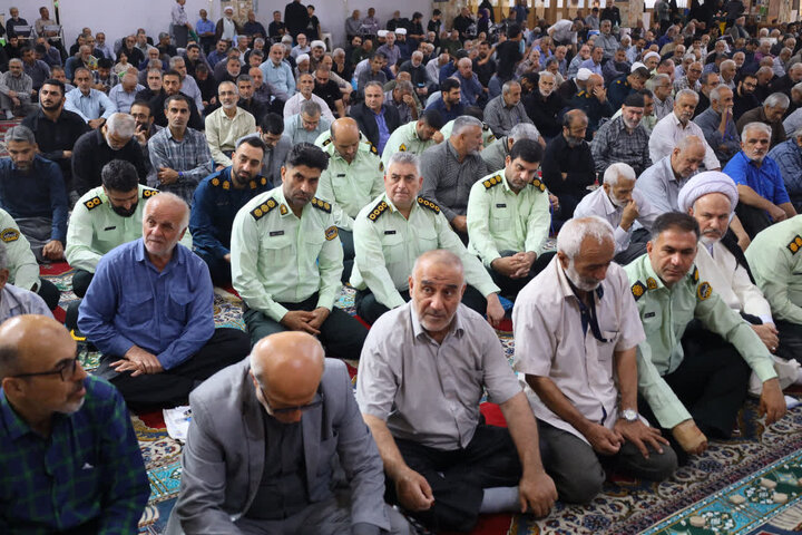 تصاویر / نماز عبادی سیاسی جمعه در شهرستان ساری