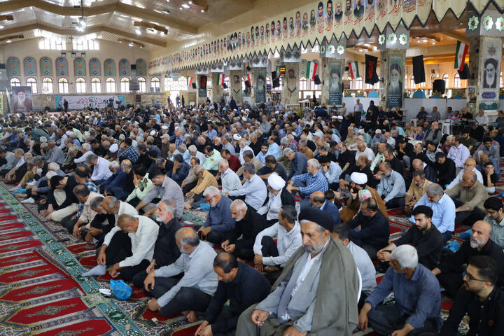 تصاویر / نماز عبادی سیاسی جمعه در شهرستان ساری