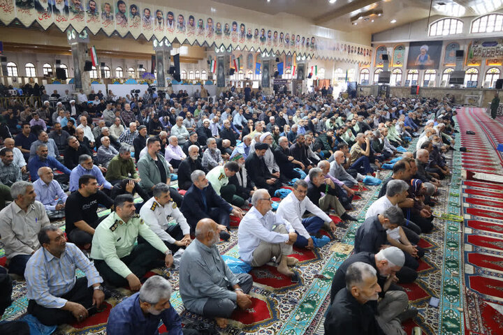 تصاویر / نماز عبادی سیاسی جمعه در شهرستان ساری