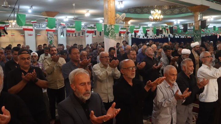 تصاویر/ نماز جمعه در سرخ رود