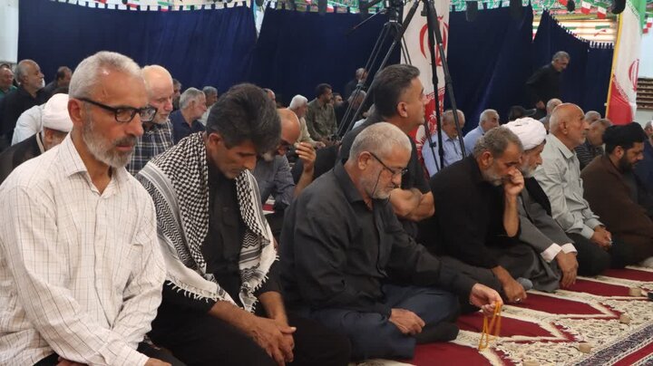 تصاویر/ نماز جمعه در سرخ رود
