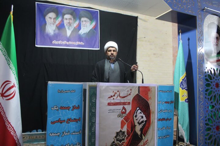 تصاویر/ اقامه نمازجمعه شهرستان جازموریان