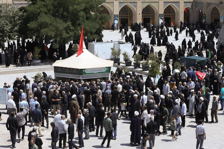 تصاویر / نماز جمعه از نگاه دوربین