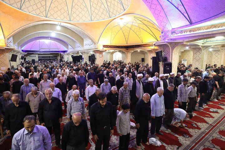 تصاویر / نماز جمعه از نگاه دوربین