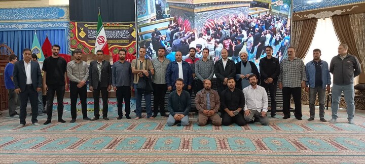 تصاویر/ نماز عبادی سیاسی جمعه در شهرستان ورزقان