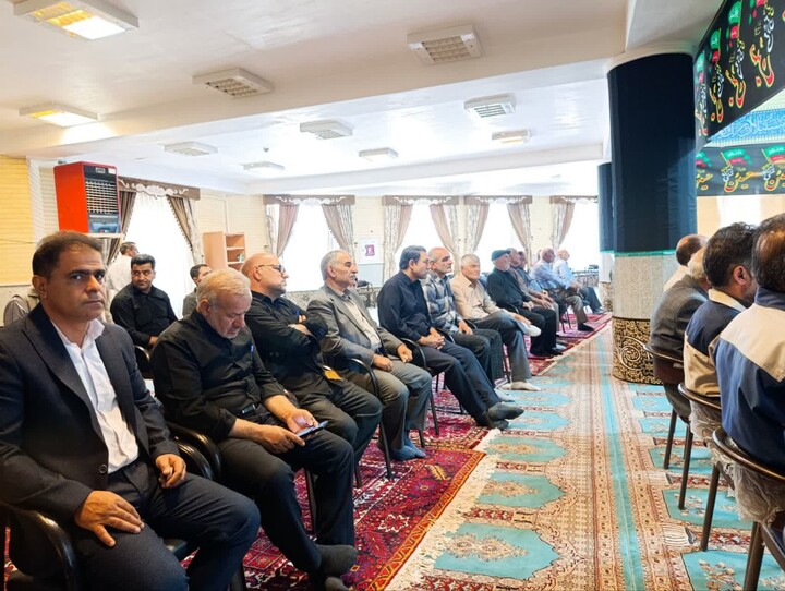 تصاویر/ نماز عبادی سیاسی جمعه در شهرستان ورزقان
