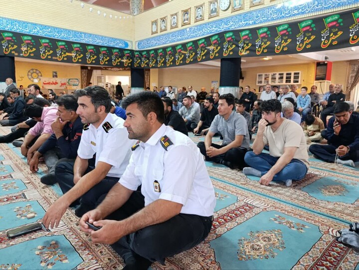 تصاویر/ نماز عبادی سیاسی جمعه در شهرستان ورزقان