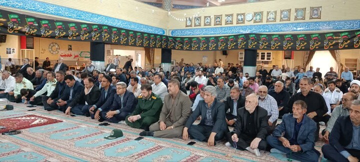 تصاویر/ نماز عبادی سیاسی جمعه در شهرستان ورزقان