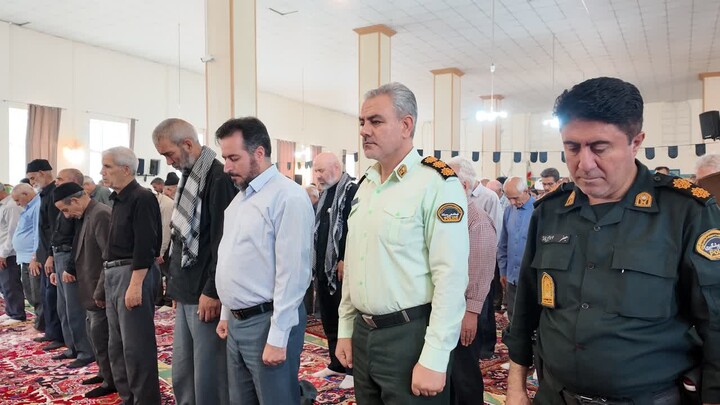 تصاویر/ نماز عبادی سیاسی جمعه در شهرستان هادیشهر