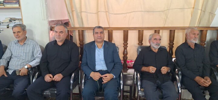 تصاویر/ نماز عبادی سیاسی جمعه در شهرستان عجب شیر