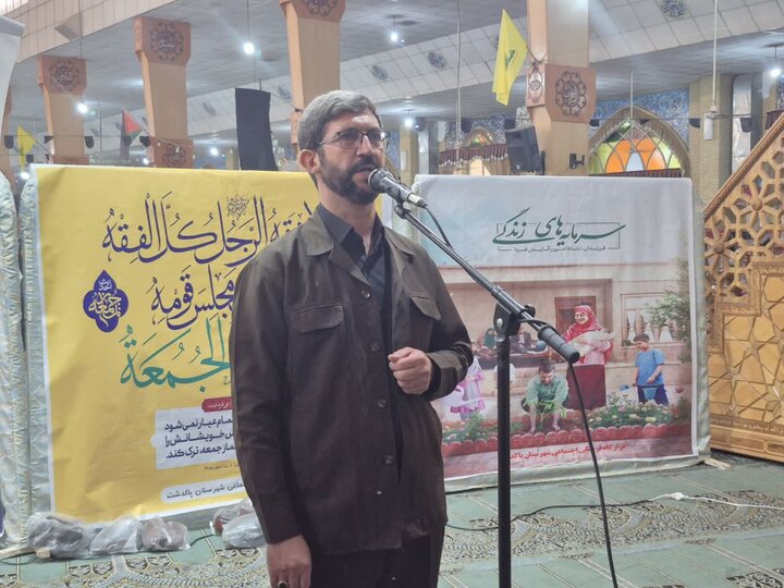 تصاویر/ اقامه نماز جمعه در پاکدشت
