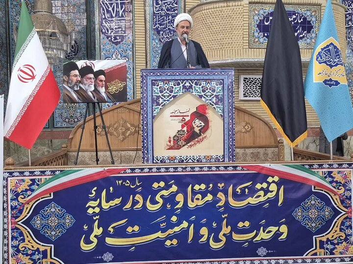 تصاویر/ اقامه نماز جمعه در پاکدشت