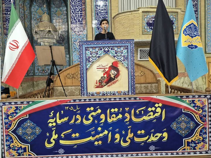 تصاویر/ اقامه نماز جمعه در پاکدشت