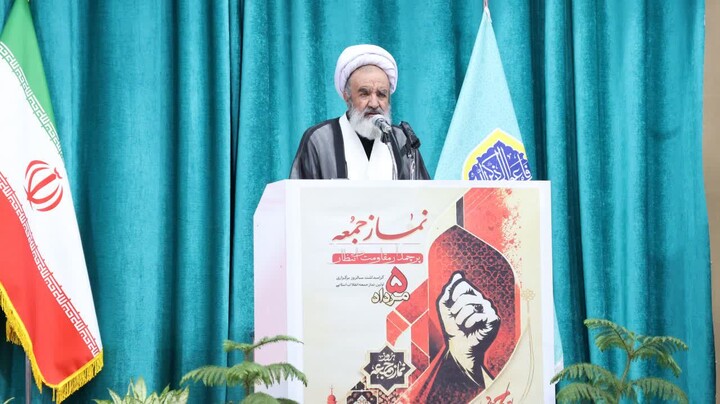 تصاویر/ نماز عبادی سیاسی جمعه در شهرستان مرند