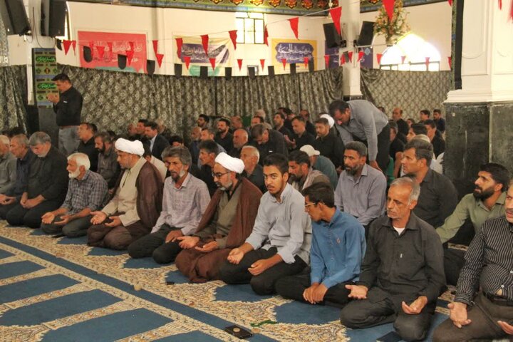 تصاویر/ اقامه نمازجمعه شهرستان نرماشیر